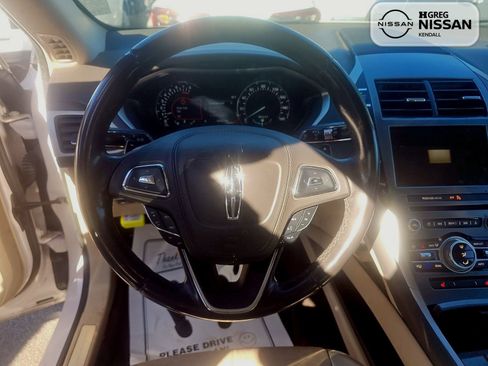 Used 2018 Lincoln MKZ Select w/ Select Plus Package image 16