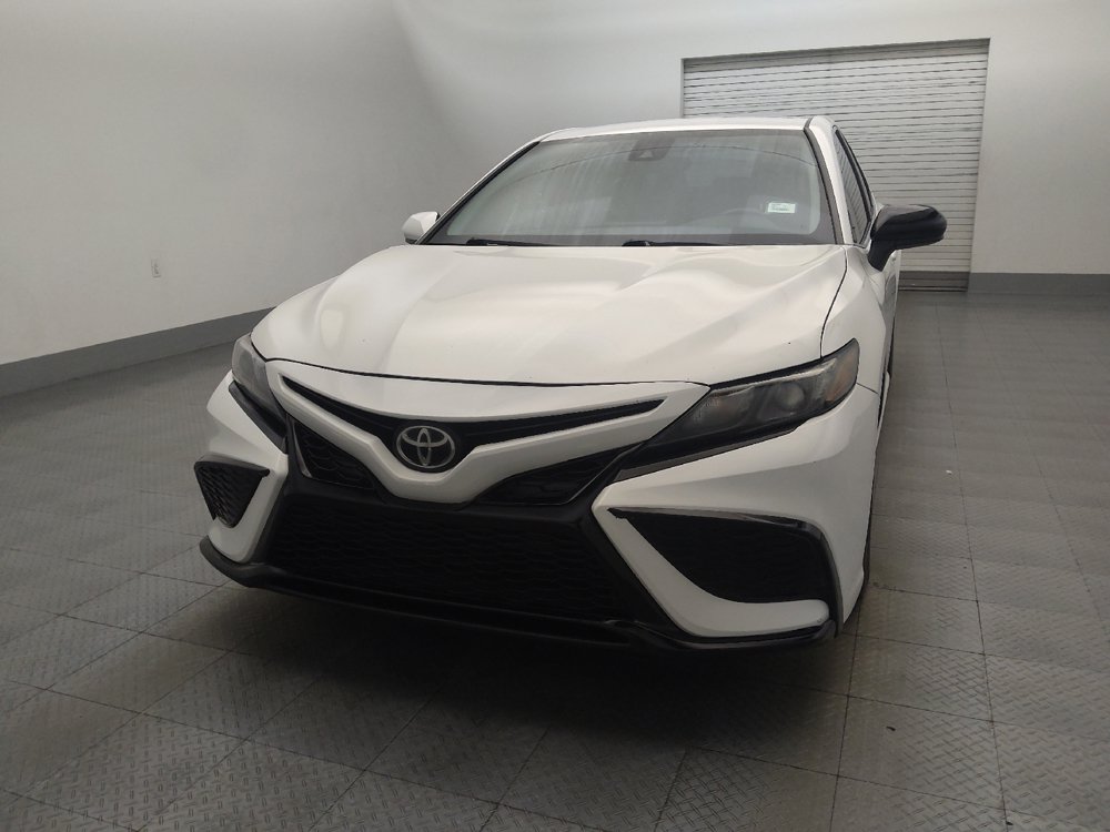 Used 2021 Toyota Camry SE w/ Carpet Mat Package (TMS) FWD image 15