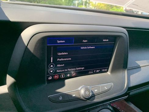 Used 2021 Chevrolet Camaro LT w/ RS Package image 19