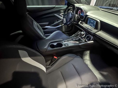 Used 2019 Chevrolet Camaro LS image 25