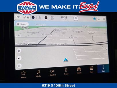 New 2025 Jeep Grand Cherokee L Limited w/ Luxury Tech Group II