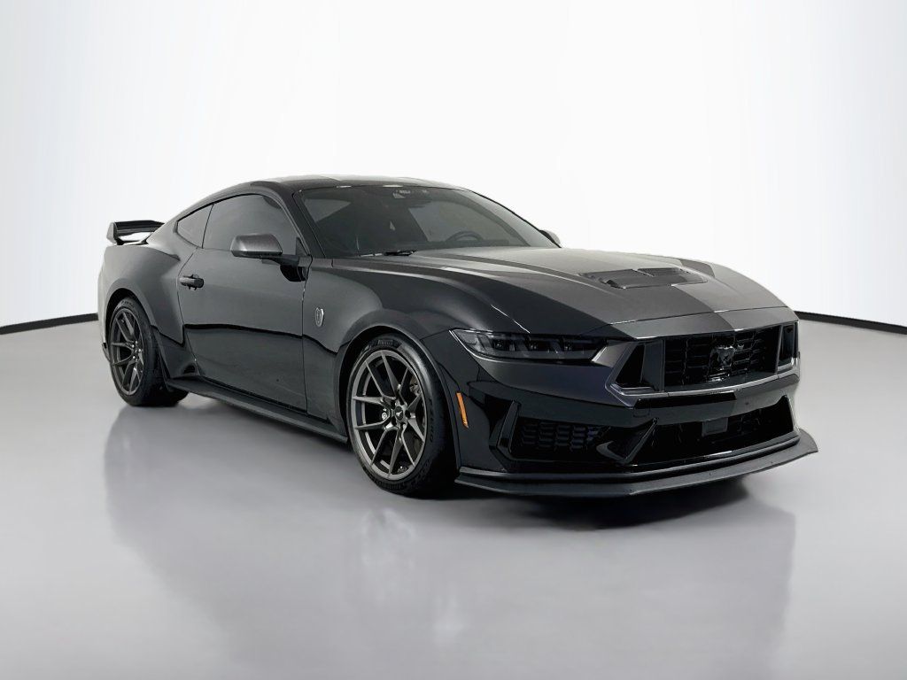 Used 2025 Ford Mustang Dark Horse w/ Dark Horse Handlin Package RWD image 4