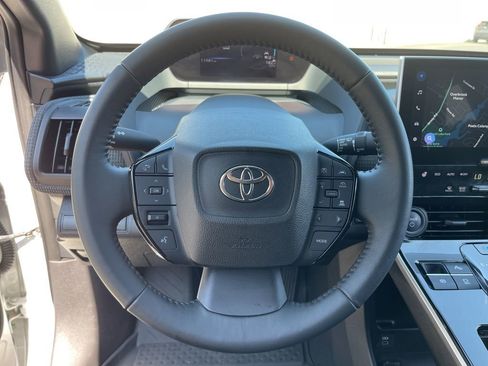 Used 2023 Toyota bZ4X XLE image 16