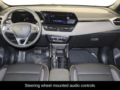 Used 2024 Chevrolet TrailBlazer ACTIV w/ Convenience Package FWD image 13