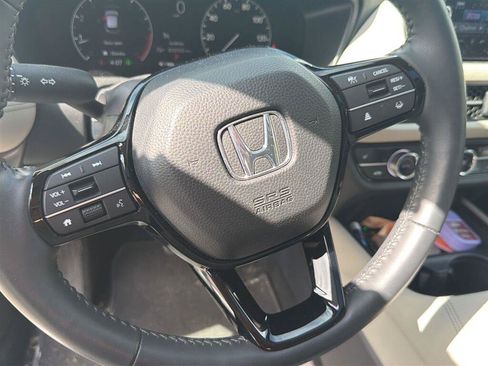 Used 2024 Honda HR-V EX-L image 10