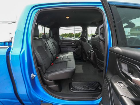 Used 2023 RAM 1500 Big Horn AWD/4WD image 39