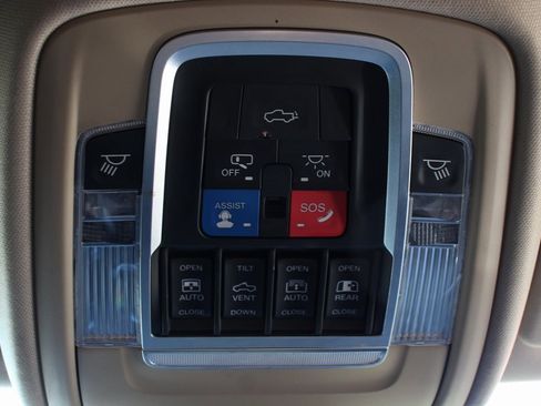 Used 2019 RAM 1500 Limited image 27