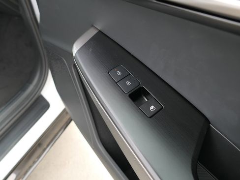 New 2025 Kia EV6 Wind image 25