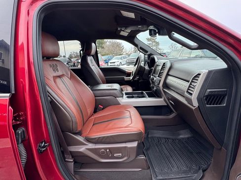 Used 2019 Ford F250 King Ranch w/ Chrome Package image 36