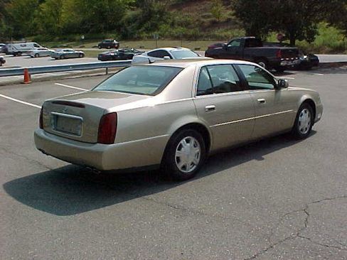 Used 2005 Cadillac De Ville image 9