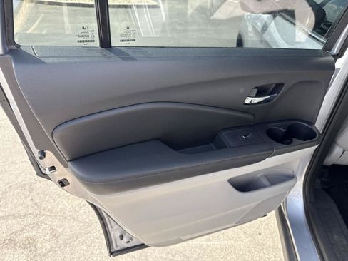 Used 2017 Honda Pilot EX-L image 17