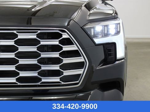 Used 2025 Toyota Sequoia Capstone image 7