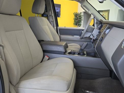 Used 2012 Ford Expedition EL XLT w/ HD Trailer Tow Pkg image 15