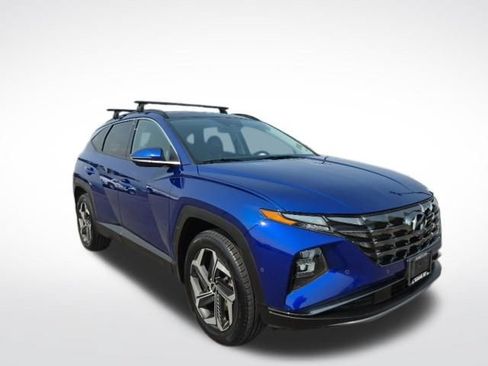 Used 2023 Hyundai Tucson Limited w/ Winter Package AWD/4WD image 3