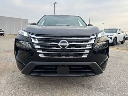 New 2026 Nissan Rogue SV image 8