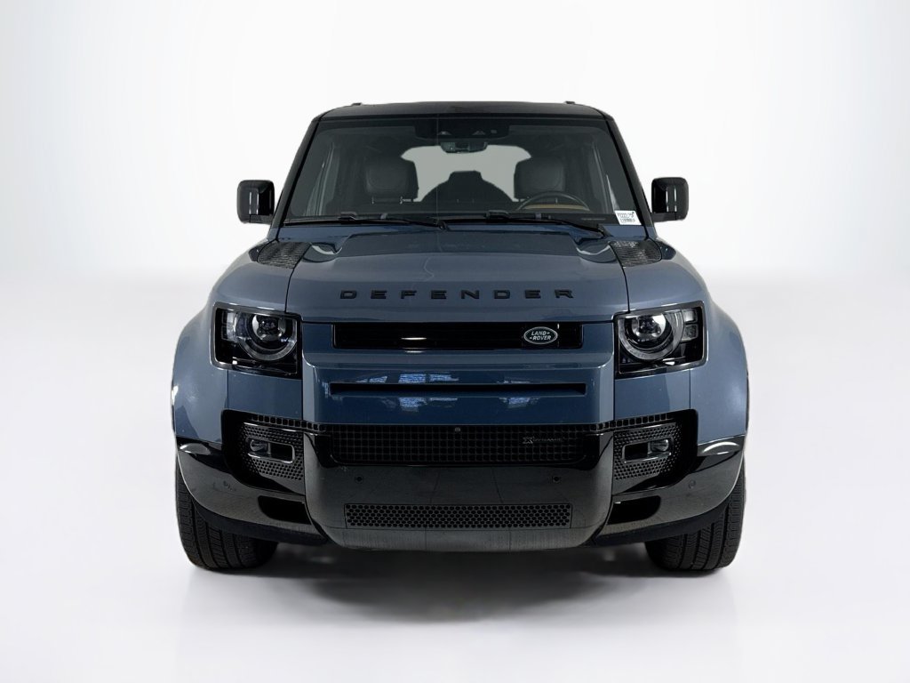 Used 2023 Land Rover Defender 110 X-Dynamic SE AWD/4WD image 8
