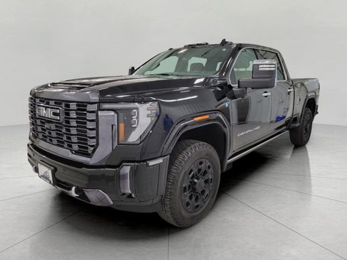Used 2024 GMC Sierra 2500 Denali Ultimate w/ Snow Plow Prep/Camper Package AWD/4WD image 37