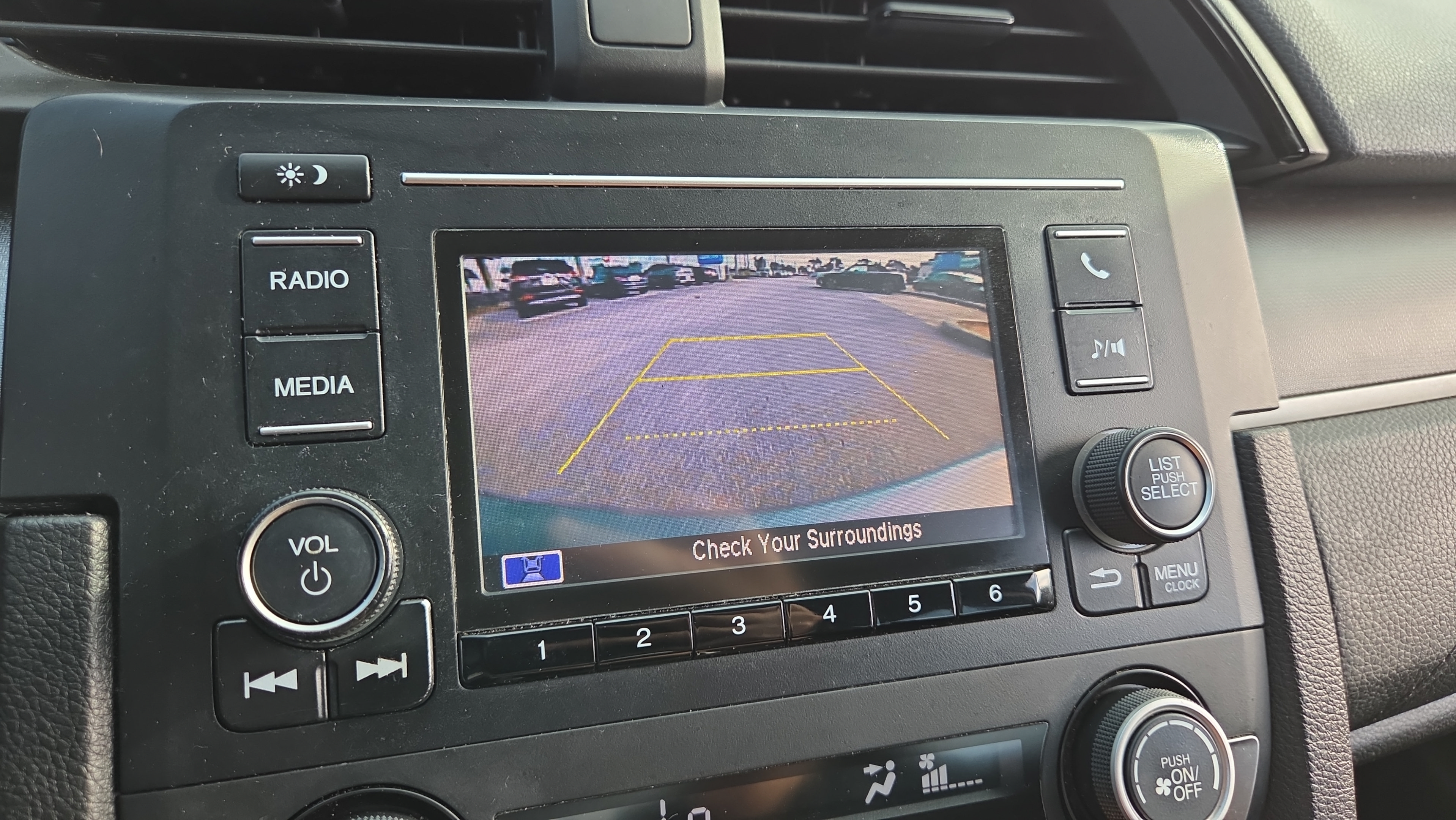 Used 2018 Honda Civic LX image 31