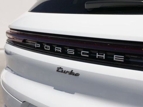 New 2025 Porsche Cayenne Turbo image 32