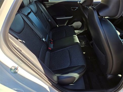 Used 2025 Kia K4 GT-Line w/ GT-Line Sunroof Package image 19