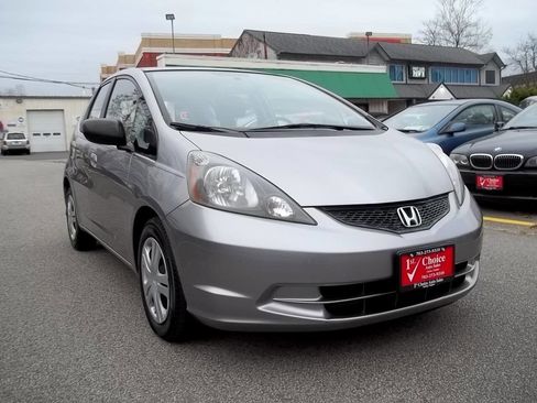 Used 2010 Honda Fit image 5