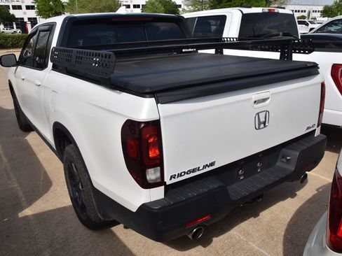 Used 2022 Honda Ridgeline Black Edition image 6