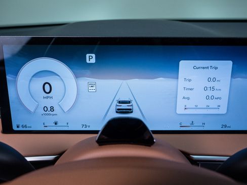 New 2026 Genesis GV70 2.5T Advanced image 23