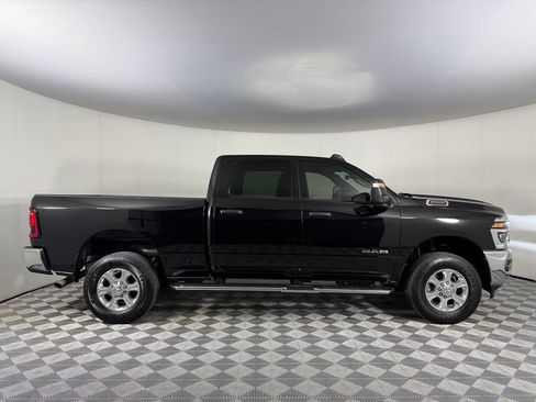 Used 2026 RAM 2500 Big Horn AWD/4WD image 7