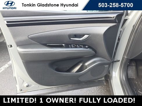 Used 2022 Hyundai Santa Cruz Limited image 8