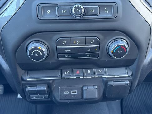 Used 2023 Chevrolet Silverado 2500 Custom w/ Custom Convenience Package AWD/4WD image 15