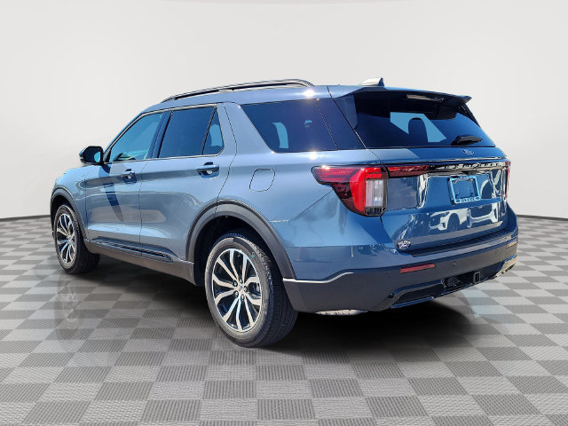 New 2027 Ford Explorer ST-Line RWD image 4