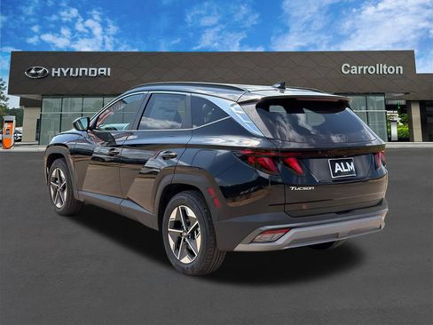 New 2026 Hyundai Tucson SEL FWD image 8