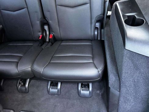 Used 2024 Cadillac XT6 Luxury w/ LPO, Floor Liner Package image 51