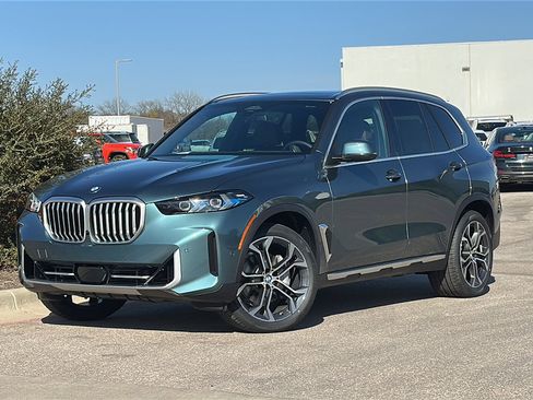 New 2026 BMW X5 xDrive40i w/ Climate Comfort Package image 2