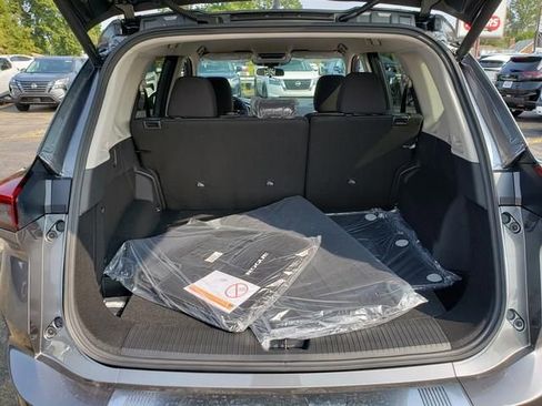 New 2026 Nissan Rogue SV image 9