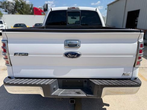 Used 2010 Ford F150 Lariat RWD image 4