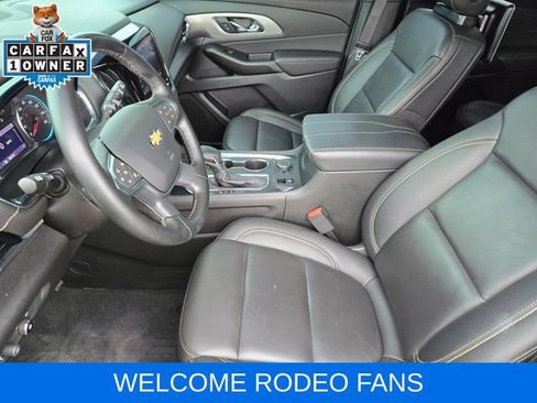Used 2023 Chevrolet Traverse LT w/ Rear Camera Mirror Package AWD/4WD image 14