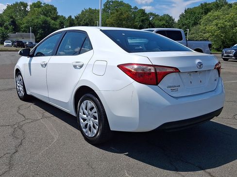 Used 2018 Toyota Corolla LE FWD image 23