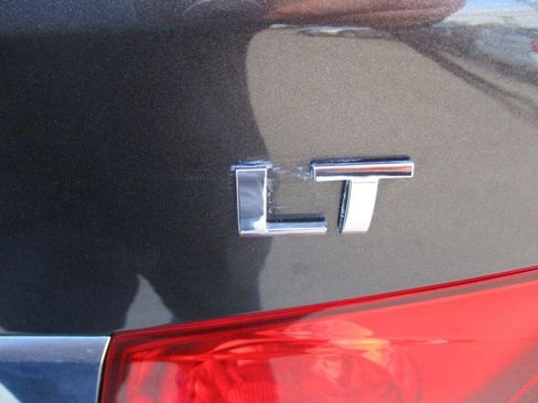 Used 2014 Chevrolet Cruze LT image 30
