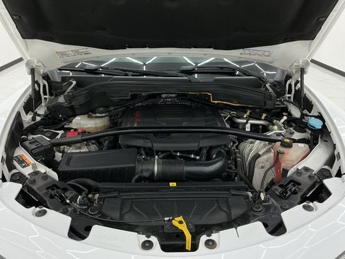Used 2018 Alfa Romeo Stelvio AWD image 14