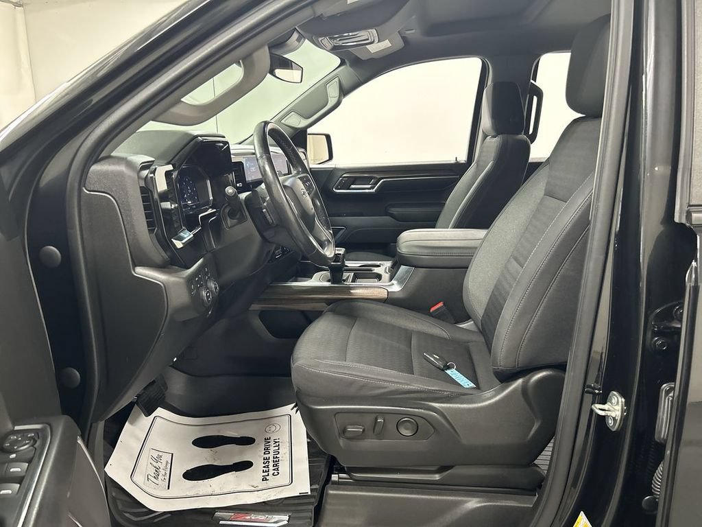 Certified 2023 Chevrolet Silverado 1500 RST AWD/4WD image 9