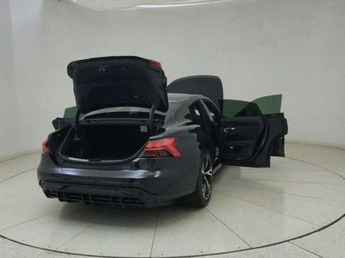 Used 2023 Audi e-tron GT Premium Plus w/ Performance Package image 71