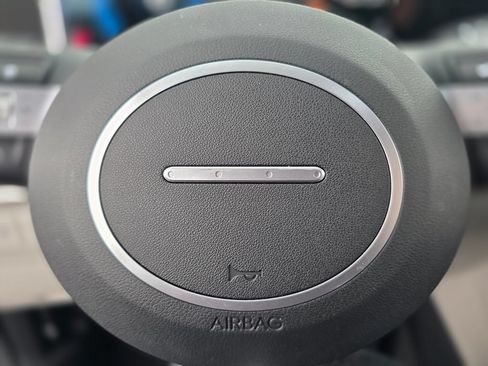 Used 2025 Hyundai Tucson SEL AWD/4WD image 26