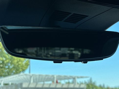 Certified 2026 Cadillac Lyriq Signature Sport w/ LPO, Floor Liner Package image 22