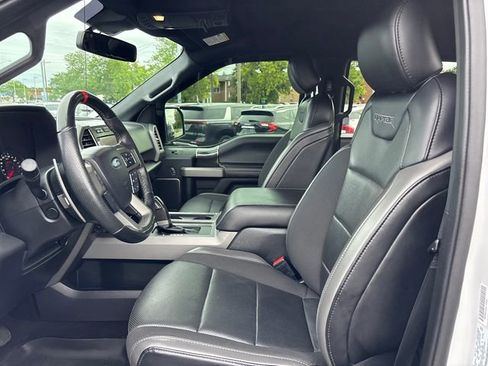 Used 2019 Ford F150 Raptor w/ Equipment Group 802A Luxury AWD/4WD image 6