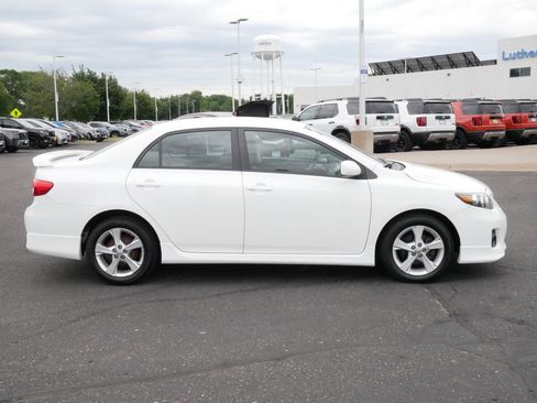 Used 2012 Toyota Corolla S FWD image 8