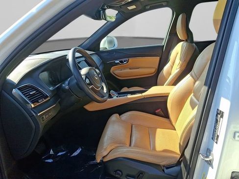 Used 2021 Volvo XC90 T8 Inscription w/ Advanced Package AWD/4WD image 16
