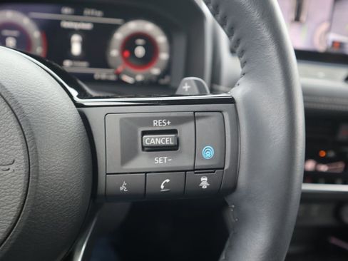 Used 2024 Nissan Rogue Platinum w/ Platinum Premium Package image 23