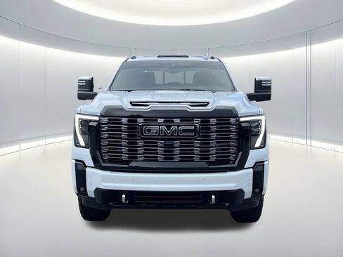 Used 2026 GMC Sierra 2500 Denali Ultimate AWD/4WD image 8