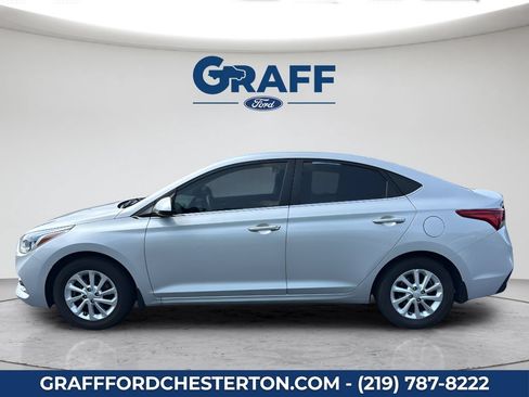 Used 2021 Hyundai Accent SEL FWD image 12